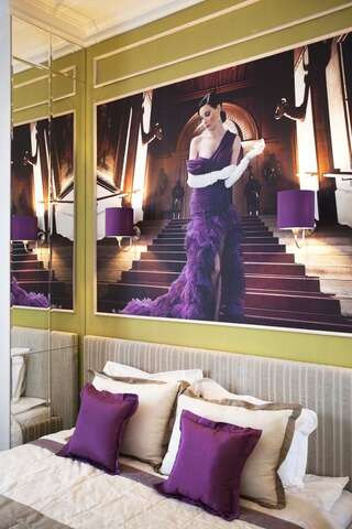 Отель Миракс Бутик Отель Харьков Стандартный двухместный номер с 1 кроватью-5